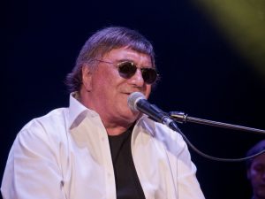 Foto de José Cid en directo en Madrid